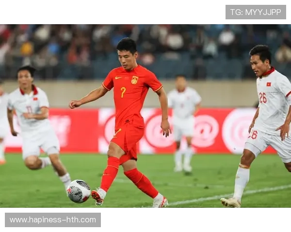 中国队夺得2026年世界杯亚洲区预选赛首场胜利，球员表现引发热议